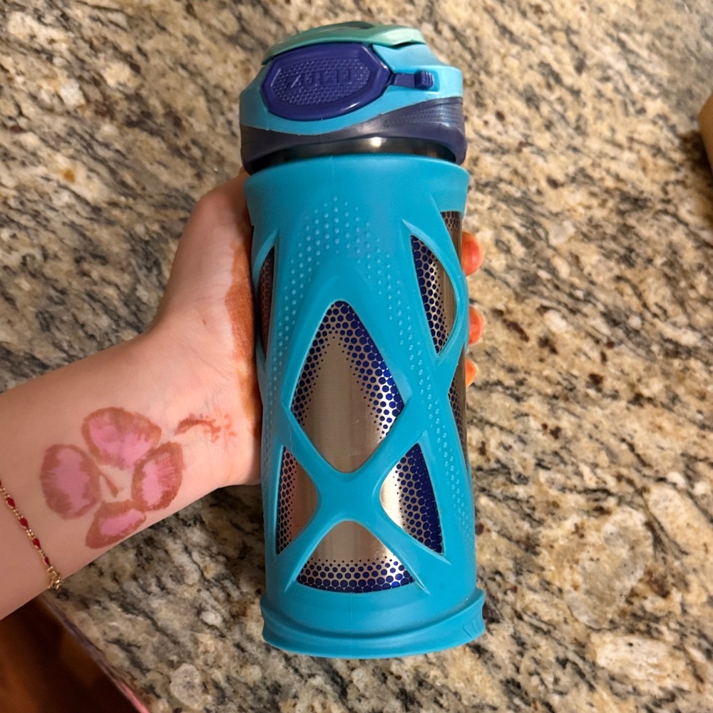 Teal Blue Insulated Water Bottle with Protective Sleeve
